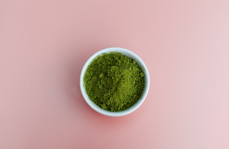 Daily greens superfood powder